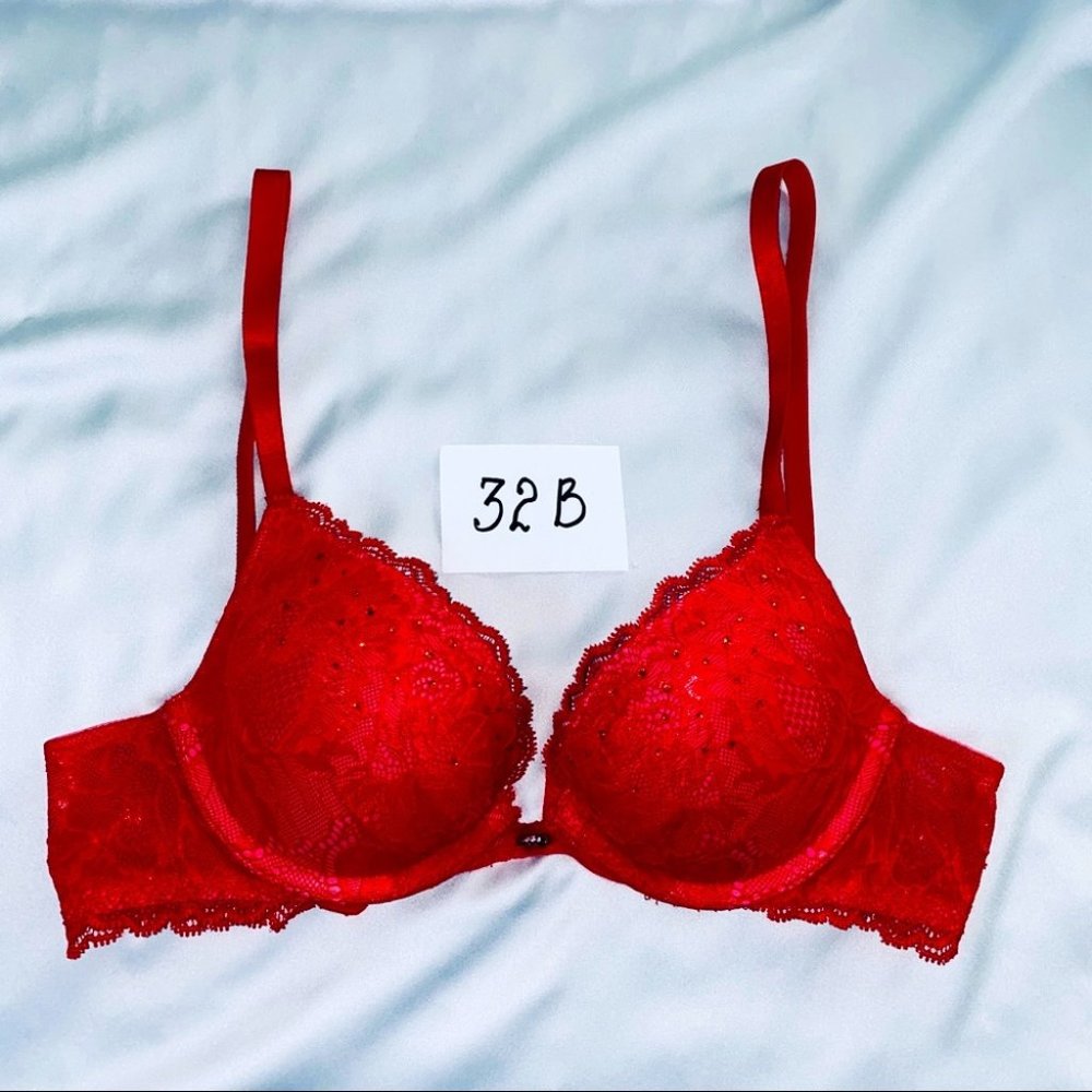 VICTORIA‎ SECRET VERY SEXY PUSH-UP BRA 32B